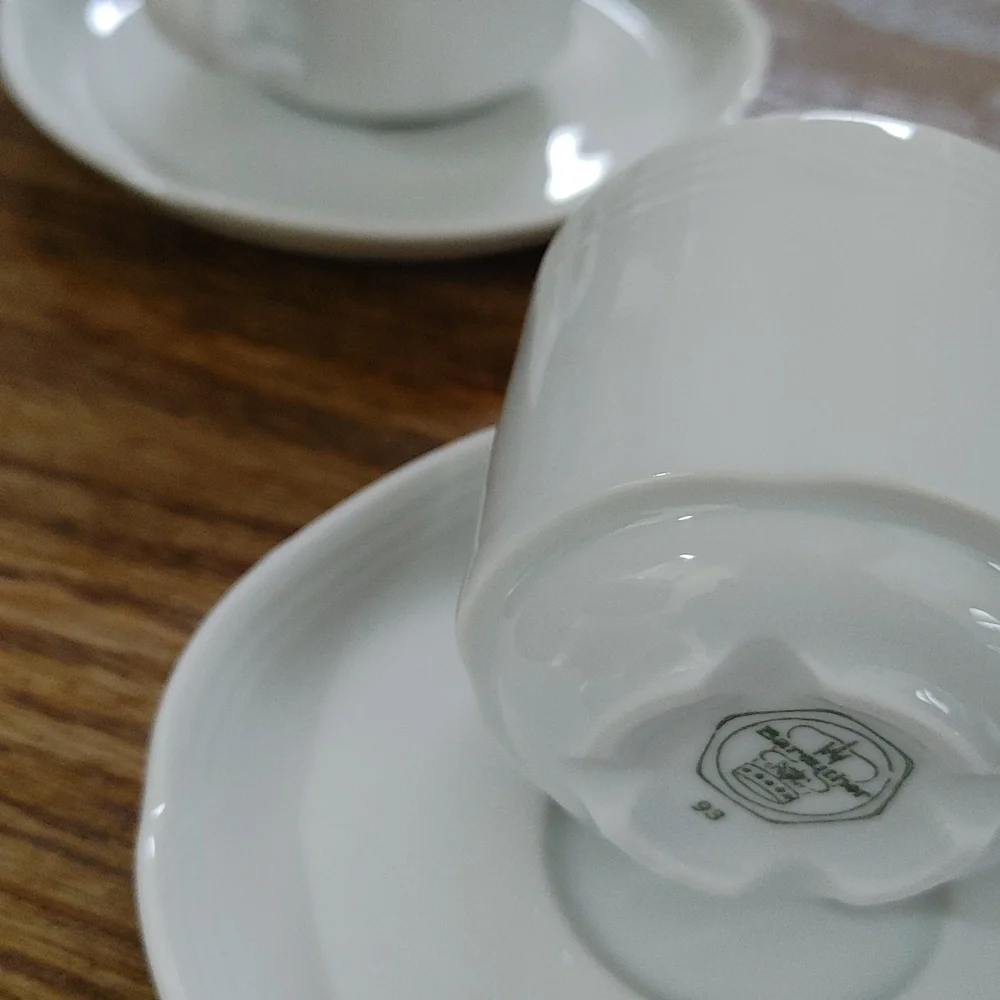 Vintage 4 Pcs White Bareuther Bavaria Demitasses Cup & Saucer